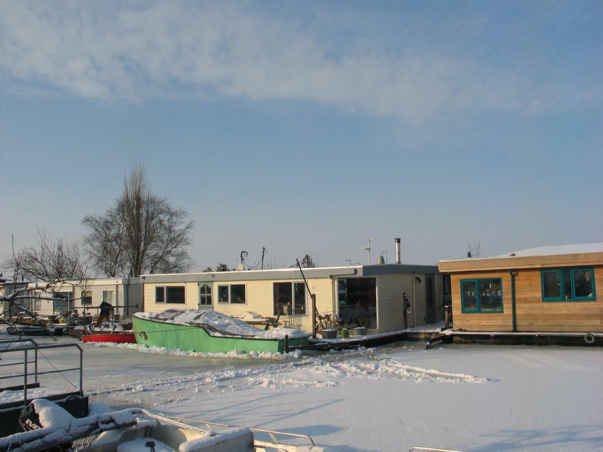 Out Of Amsterdam, River Apartment Close To City ブルック・イン・ウォーターランド エクステリア 写真